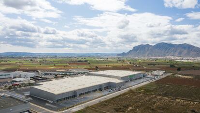 El bloque logístico de Mercadona en la localidad alicantina de San Isidro.