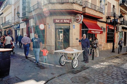 Puesto de camarones en la calle.