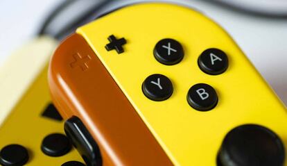 Mando amarillo de nintendo