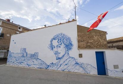 Mural de Bécquer en el pueblo de Trasmoz, a los pies del Moncayo.