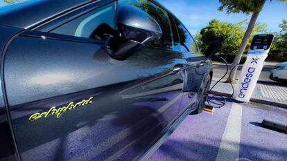 Carga coche eléctrico