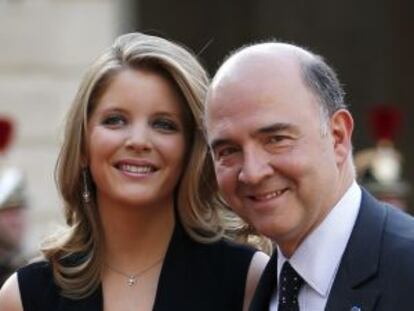 Pierre Moscovici y su novia, Marie-Charline Pacquot.
