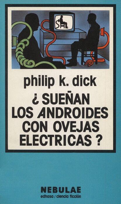 La novela que inspiró la pesadilla futurista que es el <em>Blade Runner</em> de Ridley Scott (cuya secuela se estrenará en octubre) está firmada por <a href="https://www.casadellibro.com/libro-blade-runner-suenan-los-androides-con-ovejas-electricas/9788445000205/1964969">Philip K. Dick</a>, e introdujo dos conceptos que se han materializado en mayor o menor medida: los androides y, sí, <a href="http://tecnologia.elpais.com/tecnologia/2015/03/10/actualidad/1425979384_797549.html">las mascotas mecánicas</a>. El relato del estadounidense, en el que se dibuja un mundo de cables, cultos postapocalípticos y ciberpunk, fue uno de los primeros en proponer un debate ontológico vigente en nuestros días: ¿llegará un momento en el que, tecnología mediante, <a href="http://elpais-com.zproxy.org/elpais/2017/03/28/buenavida/1490699971_601829.html">trascendamos nuestra condición?</a> La visión del autor, plasmada en los robots humanoides Nexus 6, los llamados <em>andrillos</em> (replicantes en el film), tiene su correspondencia actual en el <a href="http://tecnologia.elpais.com/tecnologia/2015/12/29/actualidad/1451389449_117291.html">transhumanismo</a>, una filosofía que entiende como un deber moral la superación de los límites biológicos. Así lo expresó Ray Kurzweil, uno de sus máximos ideólogos, en una ocasión: "Los ordenadores cada vez serán más pequeños. Finalmente, estarán dentro de nuestros cuerpos y cerebros y nos harán más sanos e inteligentes".