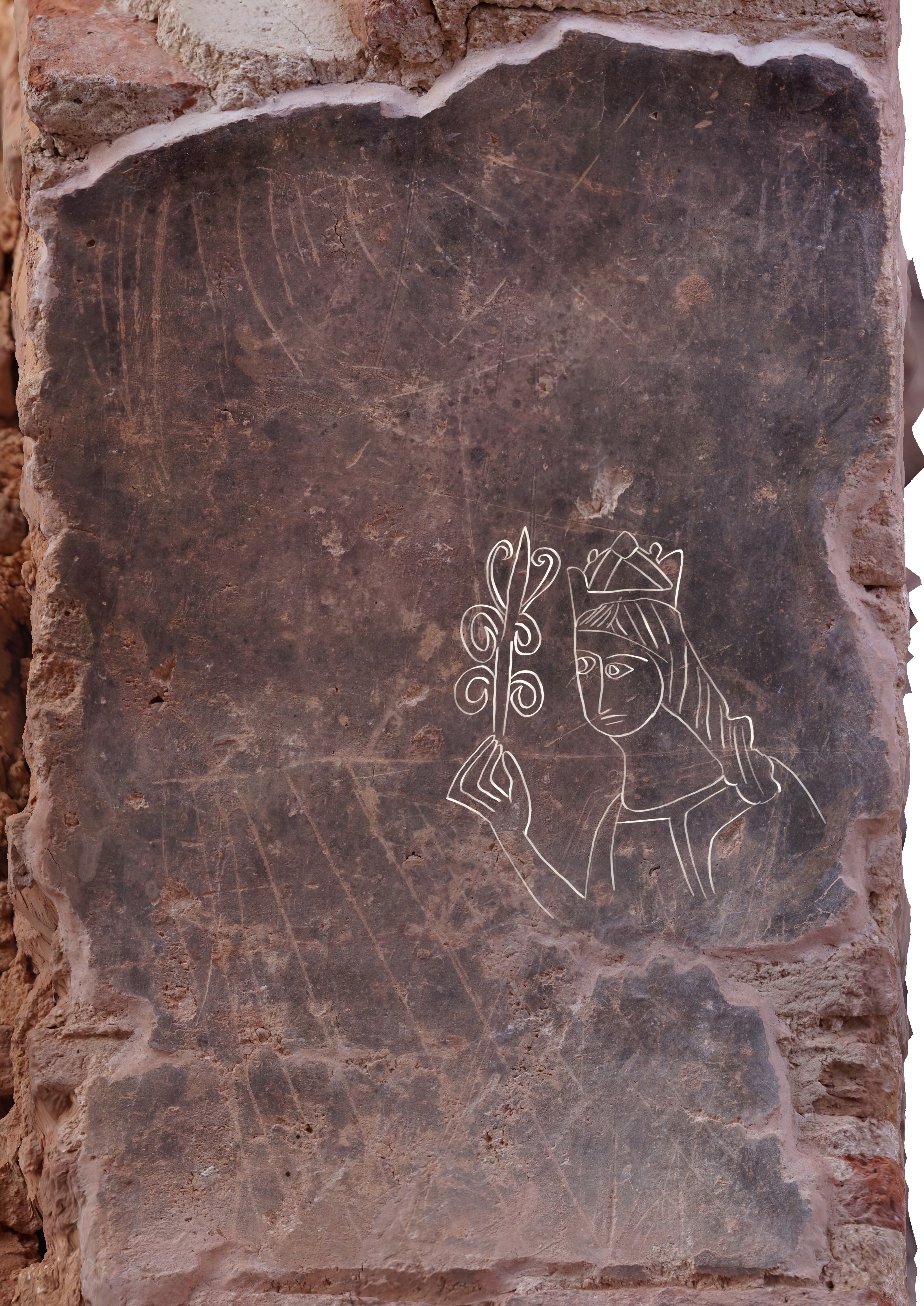 Grafito, remarcado digitalmente, que representa una imagen de la Virgen.