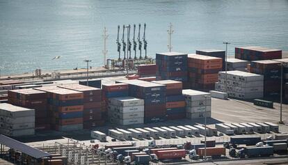 Contenidors al port de Barcelona.