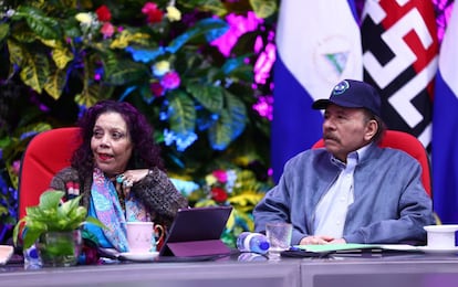 La vicepresidenta de Nicaragua, Rosario Murillo, y el presidente, Daniel Ortega