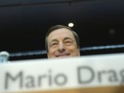 Draghi ganó más de 1.000 euros diarios en 2013