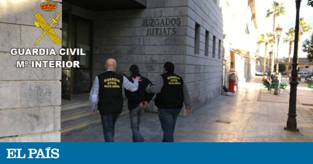 Un hombre atropella a una mujer con el coche, golpea a otra y amenaza a ...