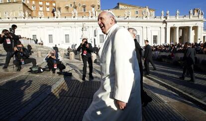 El papa Francisco llega al Vaticano el 17 de diciembre, cuando cumplía 78 años.