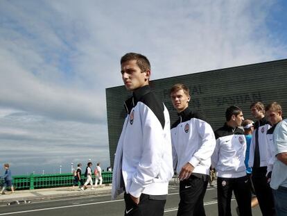 Jugadores del equipo Shakhtar Donetsk, en su paseo por San Sebastián.