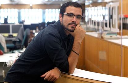 Alberto Garzón en la redacción de EL PAÍS.