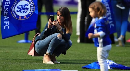 Natacha Von Honacker, la esposa de Eden Hazard, en una celebración del Chelsea en mayo de 2017.