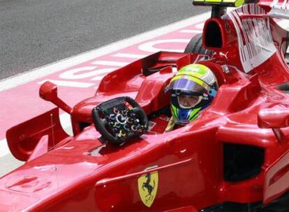 Felipe Massa, tras conseguir ayer la <i>pole position</i> en Estambul.