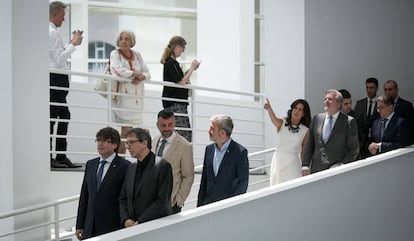 Puigdemont, Barenblit, Vila, Collboni, Grandes i Méndez de Vigo, al Macba.