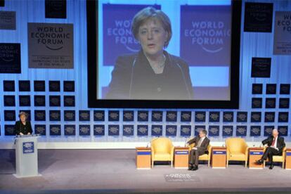 Angela Merkel expone su visión del futuro de Europa en la apertura del Foro de Davos.