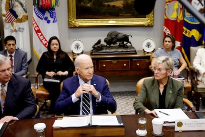 Joe Biden, President of the United States, delivered a federal response to Hurricane Helene and preparedness for the impending Hurricane Milton during a briefing in the Roosevelt Hall of Casa Blanca. On October 8, 2024. 