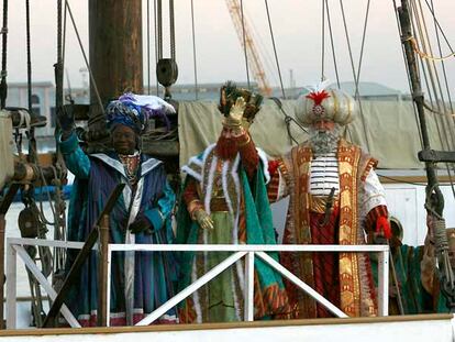 Los Reyes Magos llegando en barco a Barcelona en 2019.