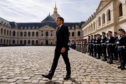 Emmanuel Macron, presidente de Francia, el día 20 en París, en un tributo al recién fallecido político y militar Philippe de Gaulle, hijo de Charles de Gaulle.