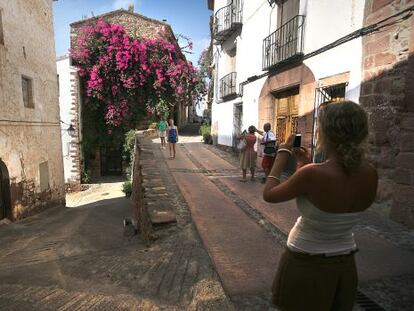 Una de las calles del casco antiguo de Vilafam&eacute;s, en Castell&oacute;n. 