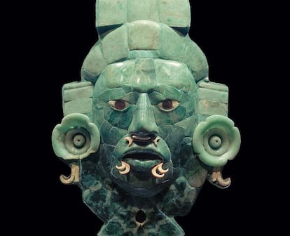 Una máscara de jade del año 600 de la cultura maya.