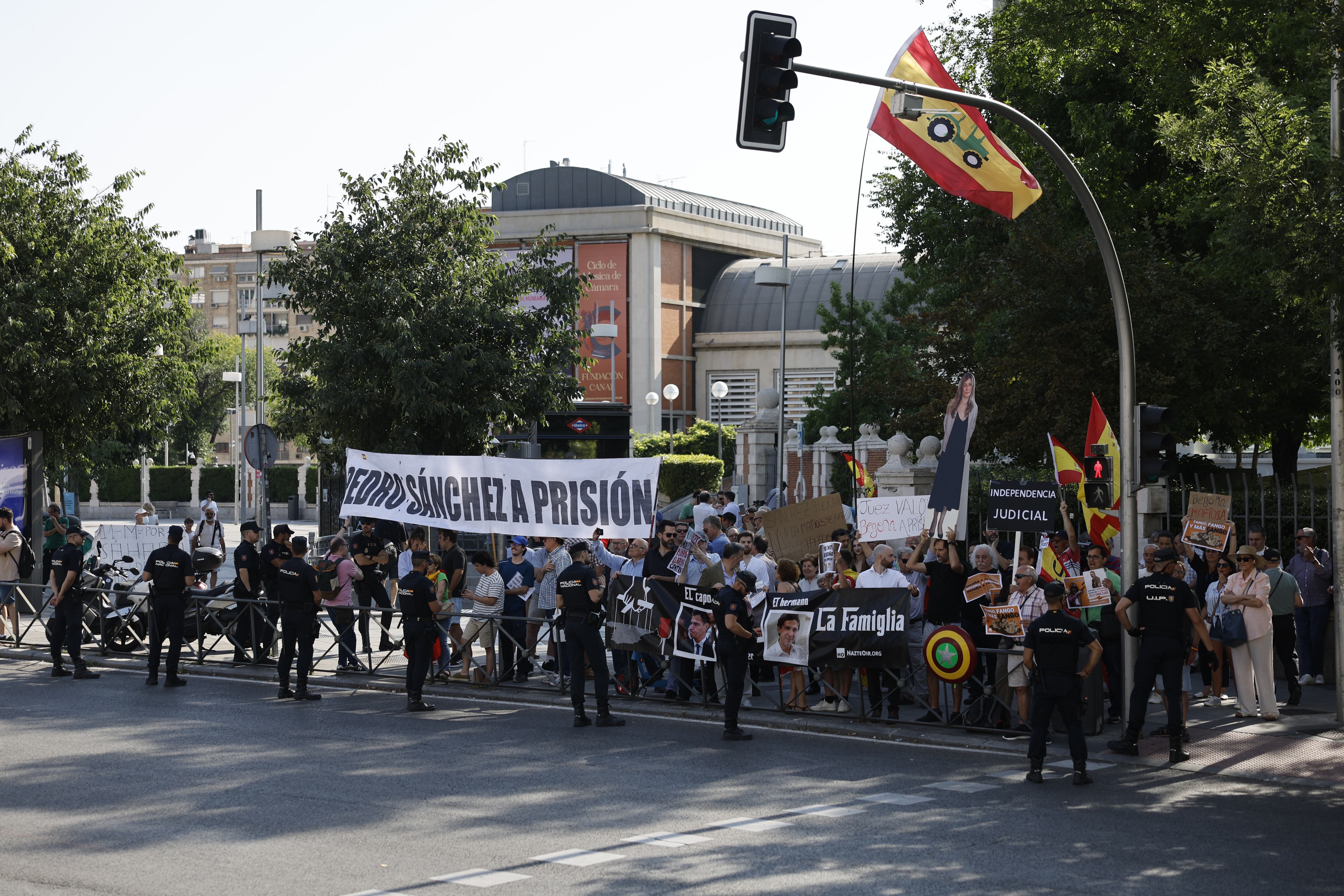 El juez rechaza la petición de Pedro Sánchez e insiste en que irá a tomarle declaración a La Moncloa 