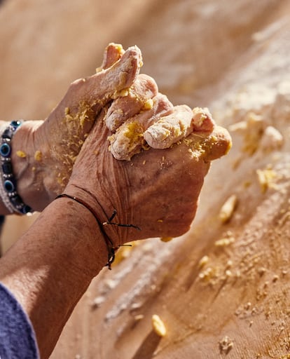 The dough-covered hands of Imperia Fiorelli.