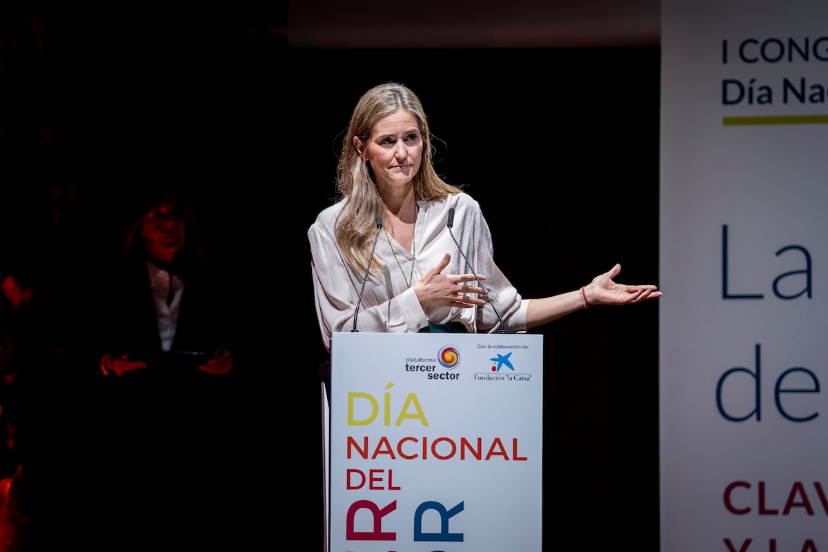 El Gobierno ultima un decreto para facilitar el autoconsumo a comunidades de vecinos y bajar el recibo