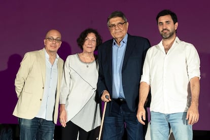 Javier Volpi, Alma Guillermoprieto, Sergio Ramírez y Enrique Naveda, en Guatemala, este sábado.