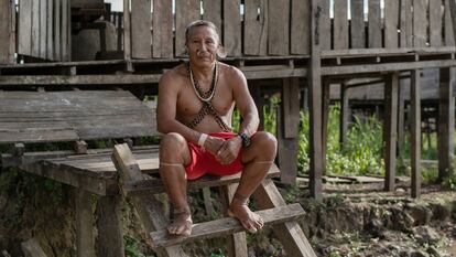 Retrato de Ivanrapa Matis, uno de los protagonistas del reportaje 'Amenazados: Las últimas tribus aisladas', nominado al premio Gabo a mejor texto en 2022.