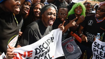 Un grupo de mujeres en la manifestación de este sábado.