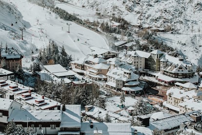 Hoteles de la estación de Sierra Nevada (Granada).