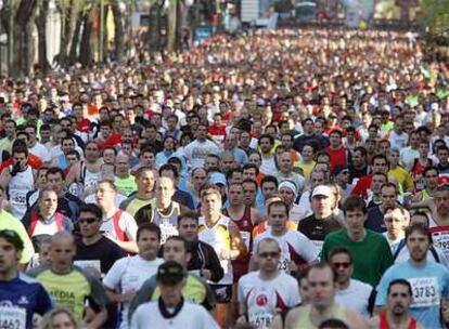 Momento del VII Medio Maratón Villa de Madrid, que comenzó en Bravo Murillo y acabó en el estadio Vallehermoso.