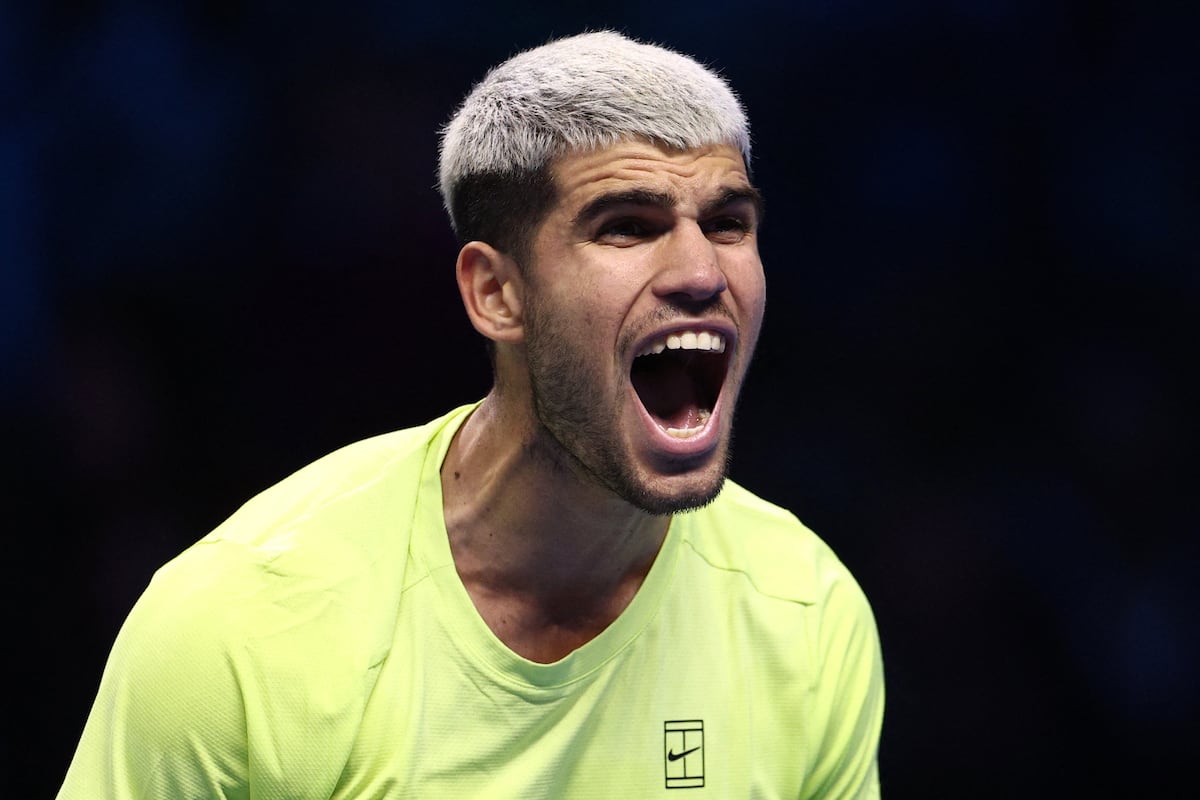 Alcaraz remata un día para enmarcar: victoria, semifinales y número uno final