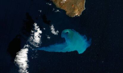El 10 de febrero de 2012, el satélite ‘Earth Observing-1’ de la NASA captó la mancha del volcán de El Hierro.