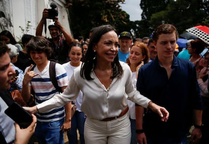 María Corina Machado vota este domingo en las primarias de la oposición, que ha ganado con solvencia, en Caracas (Venezuela).