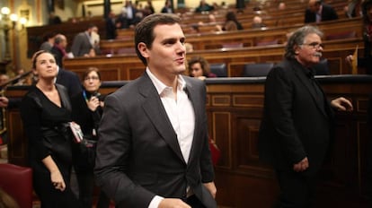 El presidente de Ciudadanos, Albert Rivera, en el hemiciclo del Congreso.