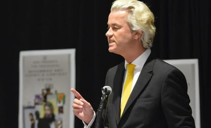 El líder xenòfob holandès Geert Wilders fa un discurs a l'exposició.