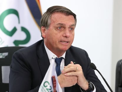 Jair Bolsonaro participa da reunião da Cúpula de Líderes do G20, em formato de teleconferência, no palácio do Planalto