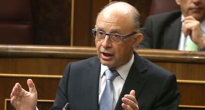 Finance Minister Cristóbal Montoro.
