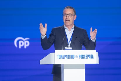 The general secretary of the PP of the Community of Madrid, Alfonso Serrano, is involved during the XXI National Congress of the Popular Party, on July 4, 2025, in Madrid (Spain).