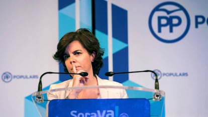 Soraya Sáenz de Santamaría, durante un mitin de su campaña. 