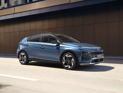 Hyundai Bayon 2024: el pequeño de la marca se actualiza y aparece más moderno y tecnológico