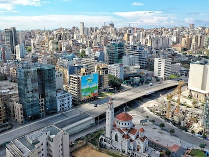 Vista aérea de Beirut tomada el pasado mes de mazo, con las calles vacías por las medidas de confinamiento por la covid-19.