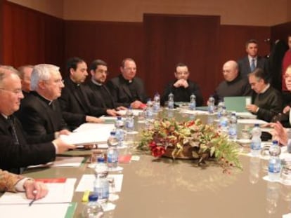 Reuni&oacute;n del martes entre Cultura e Iglesia.