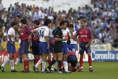 Una tangana durante el Zaragoza-Celta de 2001.