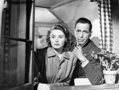 Ingrid Bergman and Humphrey Bogart, in a scene from 'Casablanca' (1942).