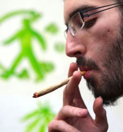 A man smoking cannabis at a Barcelona club.
