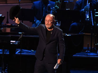 Rubén Blades, anoche en Las Vegas agradeciendo el reconocimiento de los Grammy Latinos.