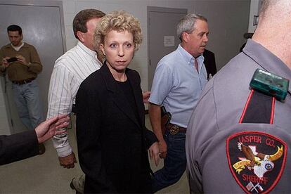 La productora Mary Mapes, en una imagen de una comparecencia ante la justicia en noviembre de 1999.