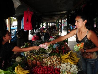 El vía crucis de la fruta centroamericana